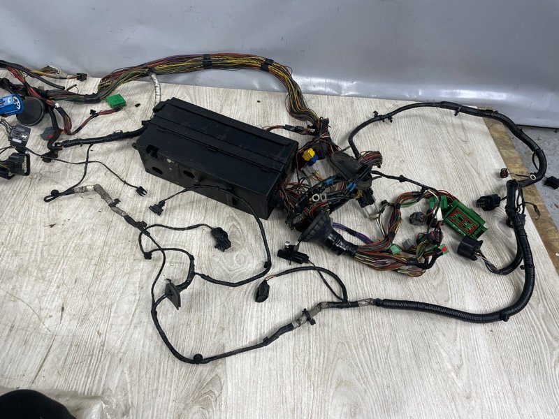 Проводка подкапотная, 6000 рублей, Москва