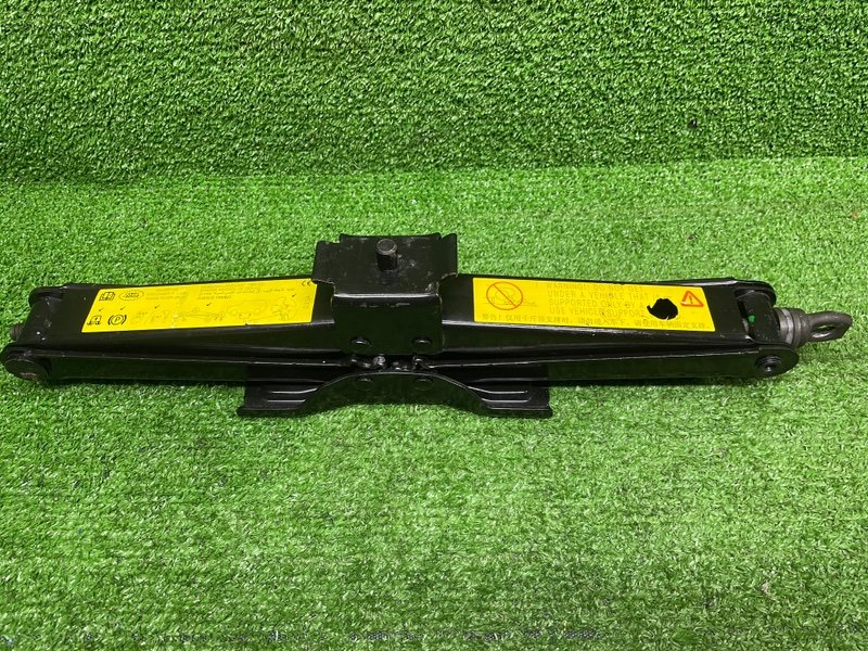 Домкрат, Москва