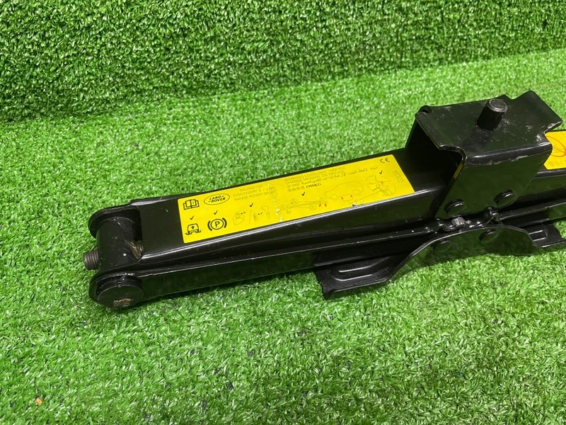 Домкрат, Москва