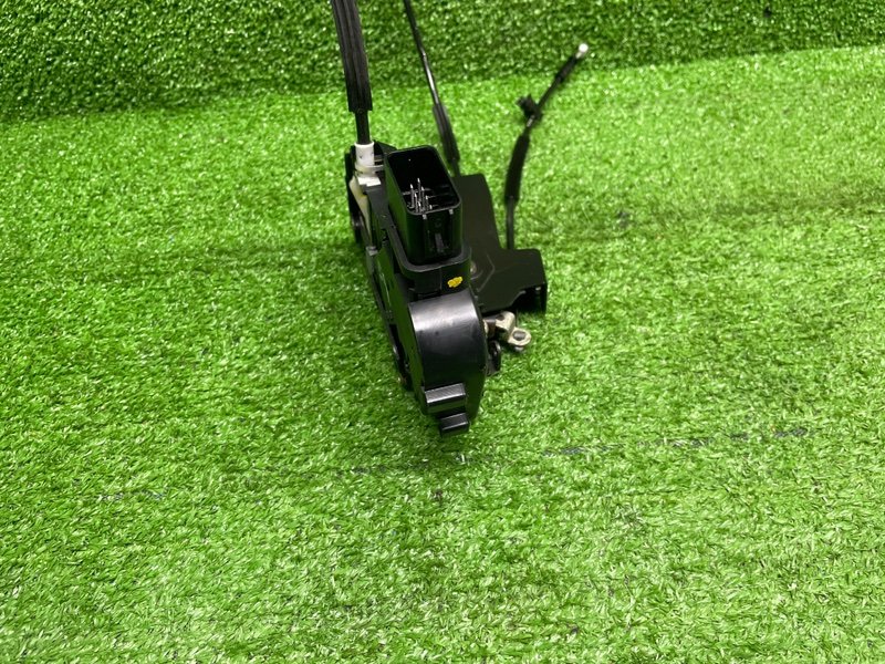 Замок двери передней левой, 3500 рублей, Москва