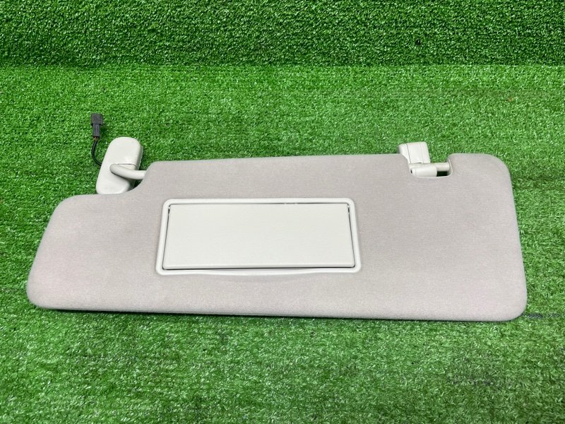 Козырек солнцезащитный, 1000 рублей, Москва