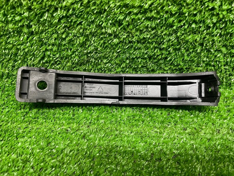 Кронштейн заднего бампера, 550 рублей, Москва