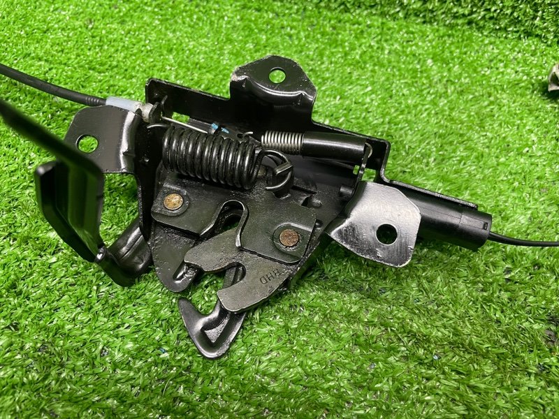 Замок капота, 2500 рублей, Москва