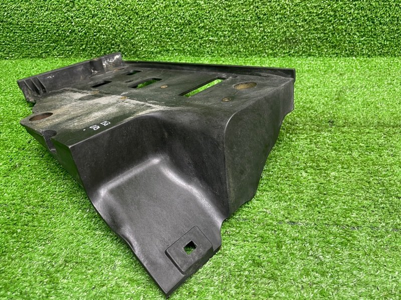 Площадка под АКБ, 1000 рублей, Москва