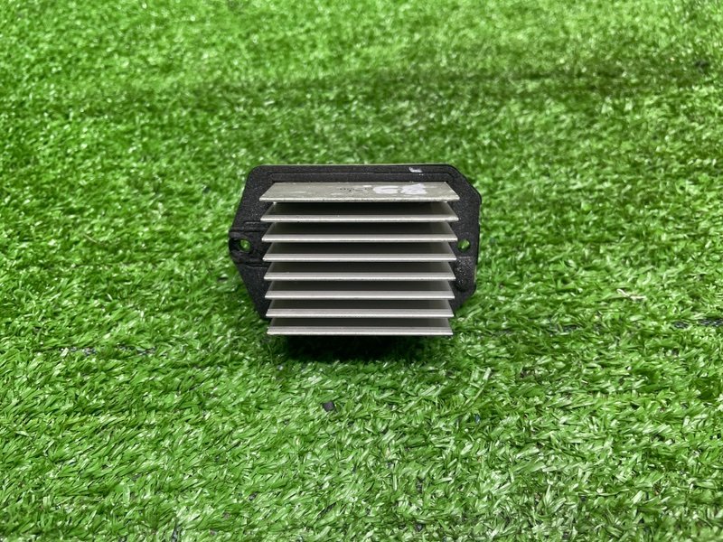 Резистор отопителя, 1000 рублей, Москва