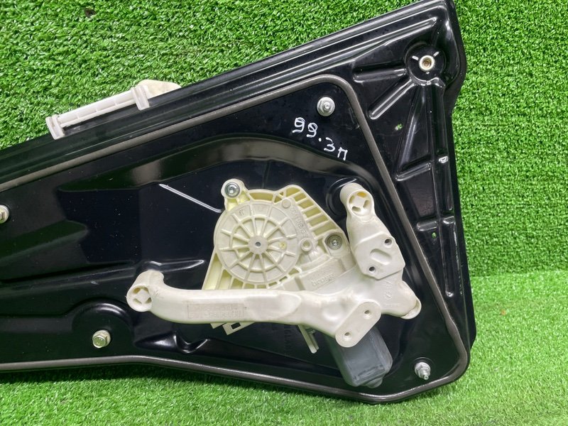 Стеклоподъемник задний, 1000 рублей, Москва