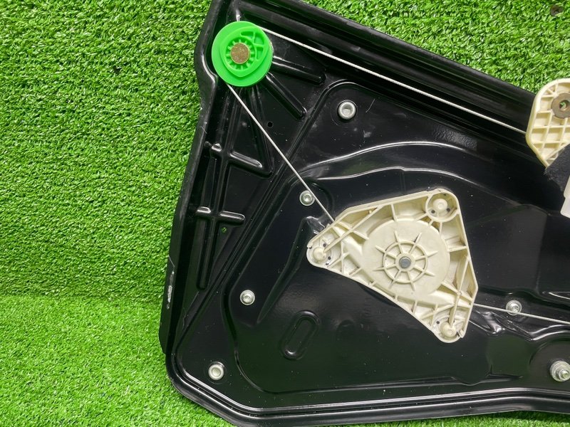 Стеклоподъемник задний, 1000 рублей, Москва