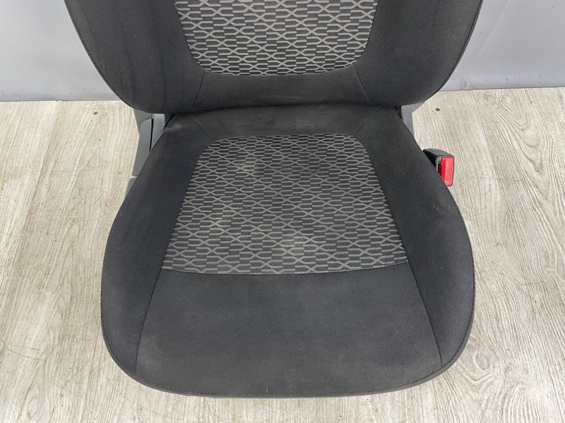 Сиденье переднее правое, 5000 рублей, Москва