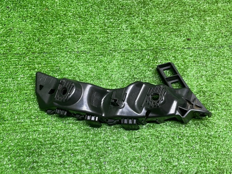 Кронштейн переднего бампера, 1000 рублей, Москва