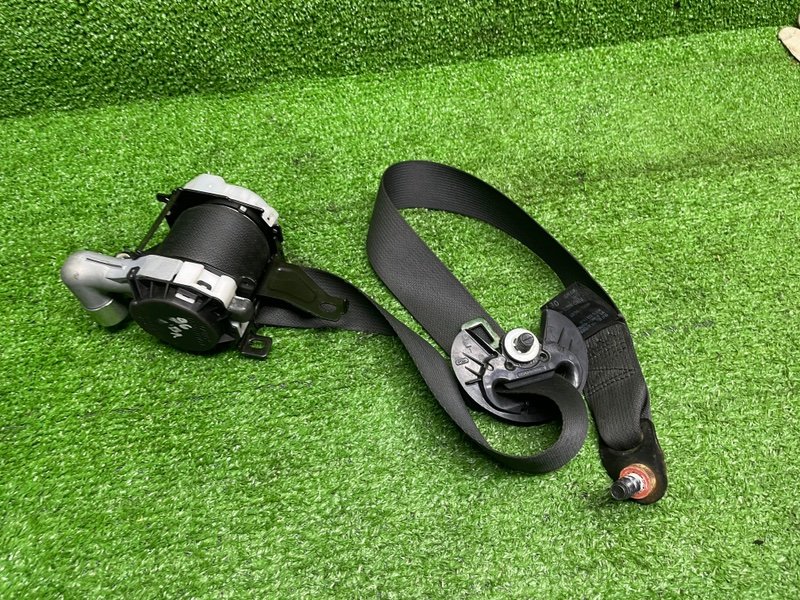 Ремень безопасности, 15000 рублей, Москва