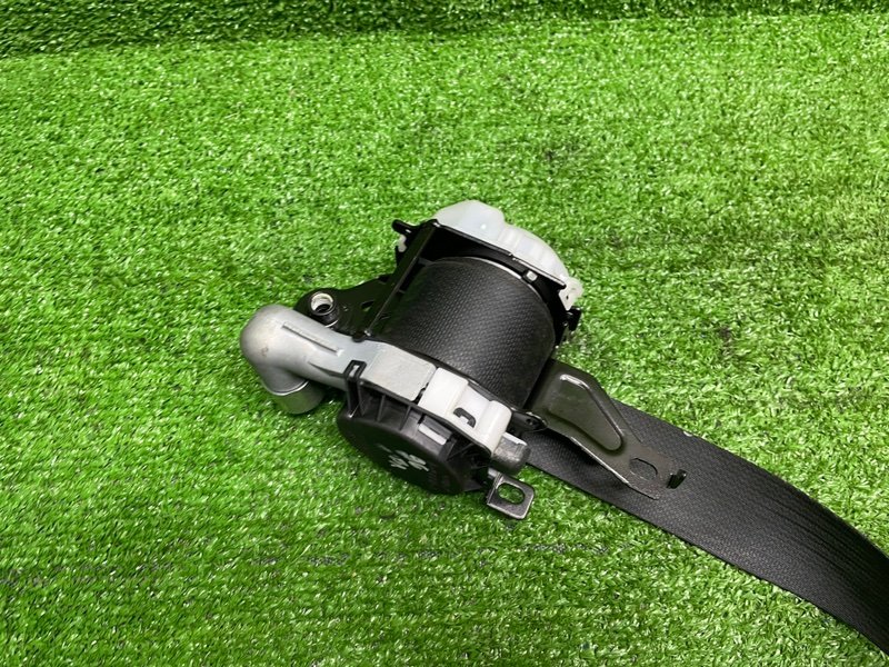 Ремень безопасности, 15000 рублей, Москва