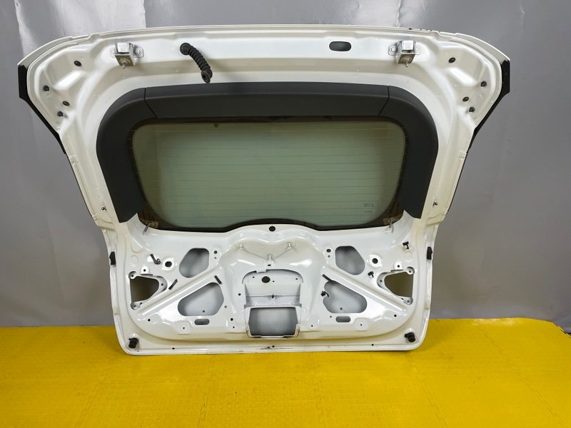 Дверь багажника, 30000 рублей, Москва