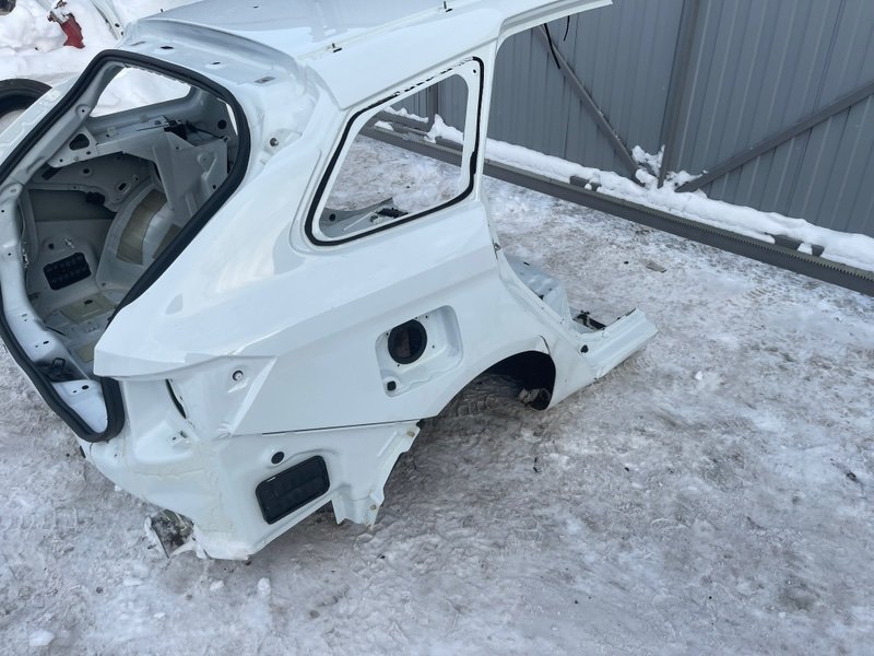 Крыло заднее правое, 40000 рублей, Москва