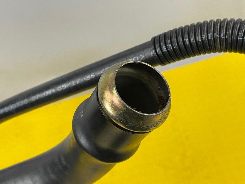 Горловина топливного бака, 2000 рублей, Москва