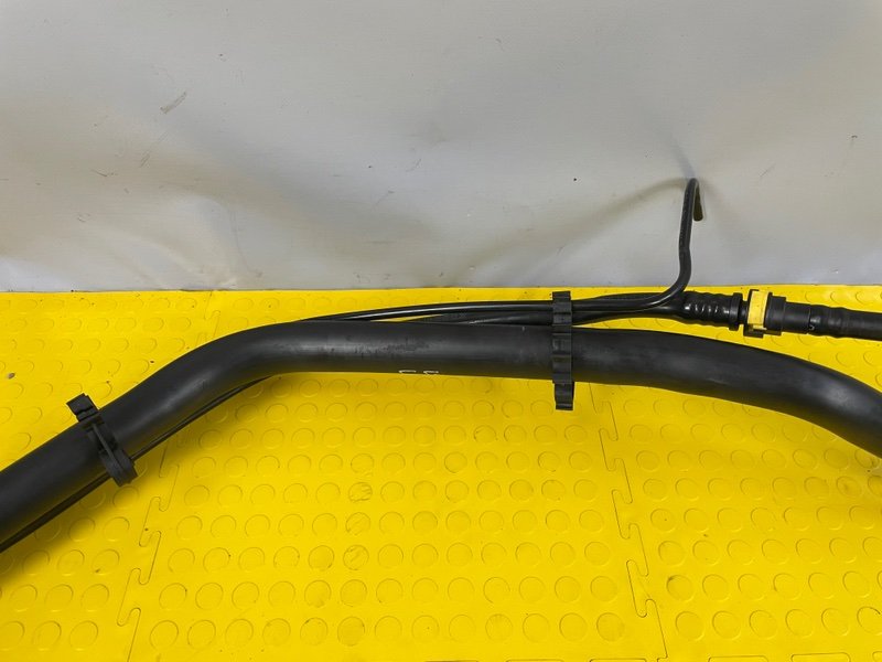 Горловина топливного бака, 2000 рублей, Москва