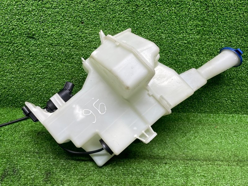 Бачок омывателя лобового стекла, 3500 рублей, Москва