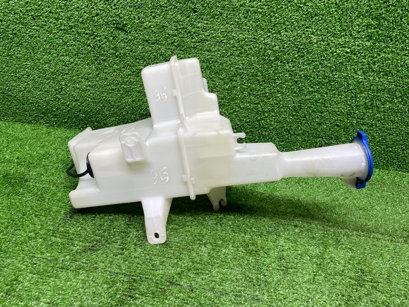 Бачок омывателя лобового стекла, 3500 рублей, Москва