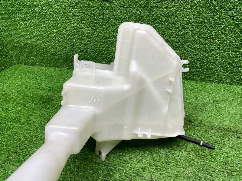 Бачок омывателя лобового стекла, 3500 рублей, Москва