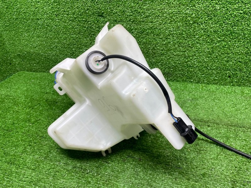 Бачок омывателя лобового стекла, 3500 рублей, Москва