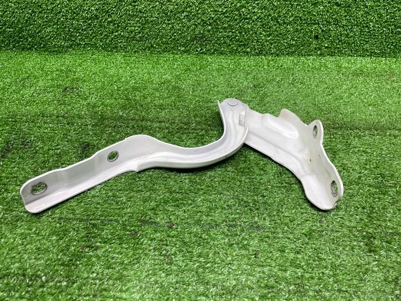 Петля капота, 2500 рублей, Москва