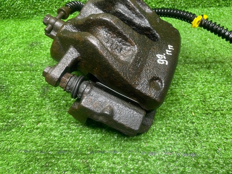 Суппорт тормозной передний правый, 3500 рублей, Москва