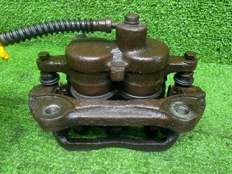 Суппорт тормозной передний правый, 3500 рублей, Москва