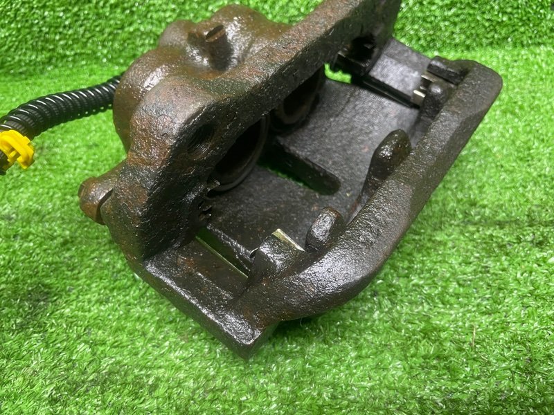 Суппорт тормозной передний правый, 3500 рублей, Москва