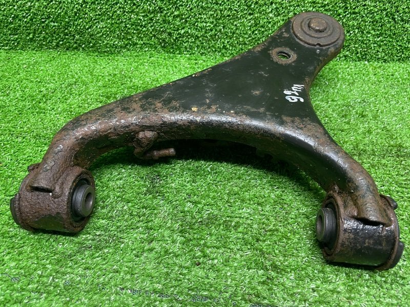 Рычаг передний левый верхний, 2000 рублей, Москва