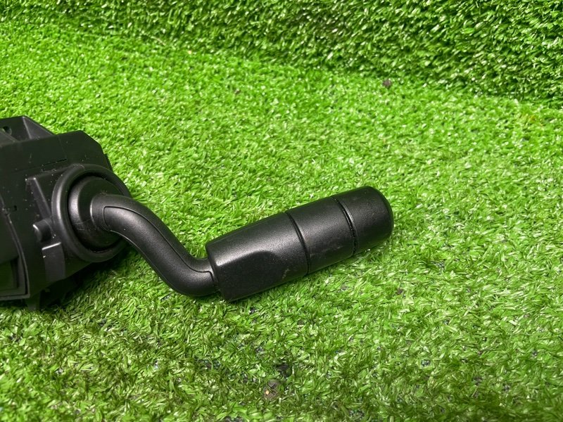 Переключатель стеклоочистителей, 1000 рублей, Москва