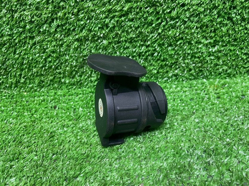 Розетка, 3000 рублей, Москва