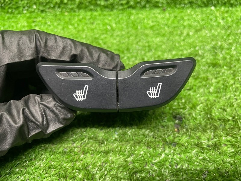 Кнопка обогрева сидений, 1000 рублей, Москва