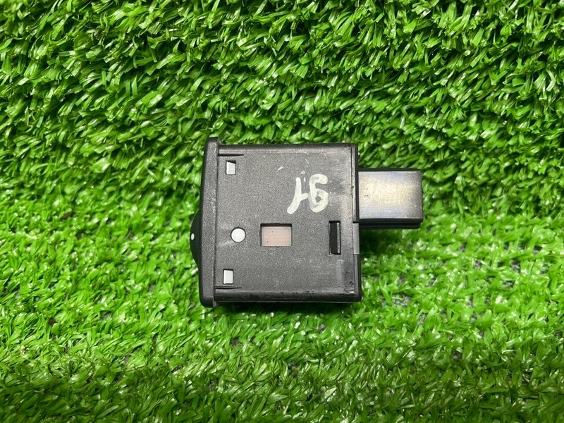 Кнопка корректора фар, 500 рублей, Москва