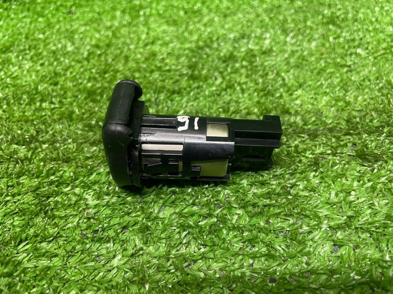 Зарядное гнездо, 500 рублей, Москва