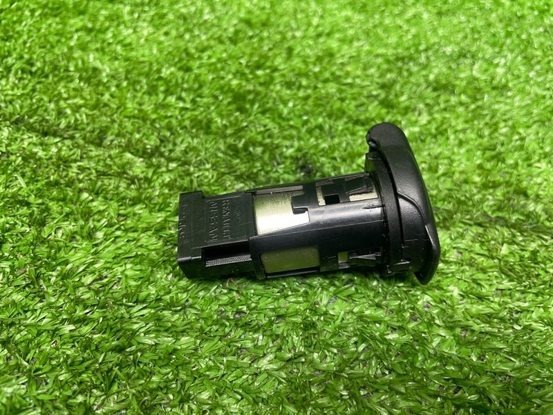 Зарядное гнездо, 500 рублей, Москва