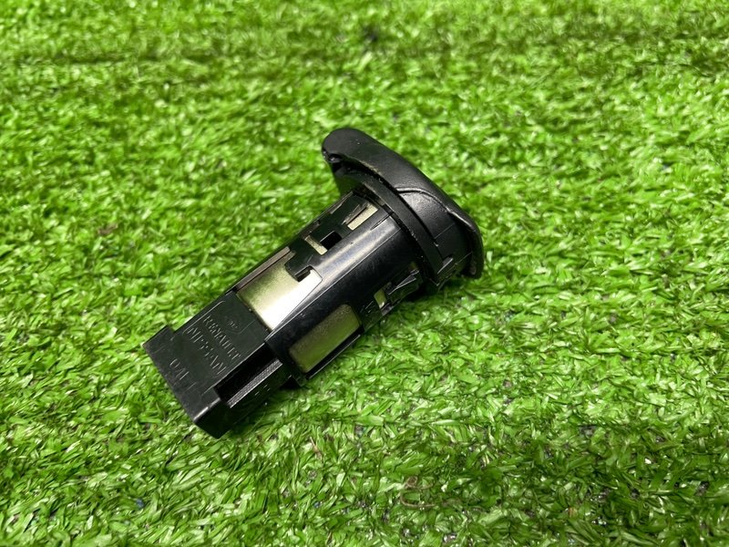 Зарядное гнездо, 500 рублей, Москва