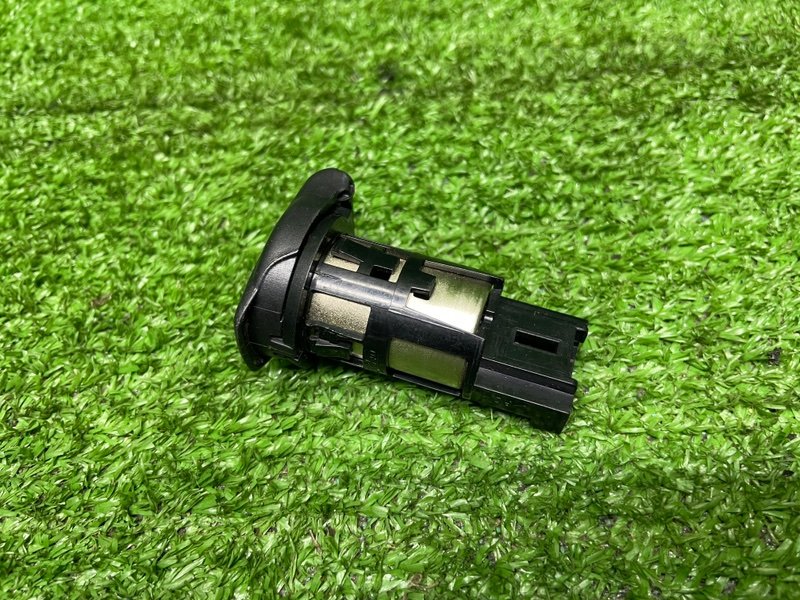 Зарядное гнездо, 500 рублей, Москва