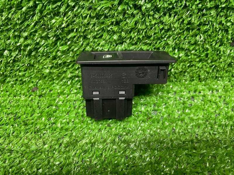 Кнопка стеклоподъемника, 500 рублей, Москва