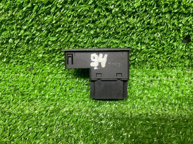 Кнопка стеклоподъемника, 500 рублей, Москва