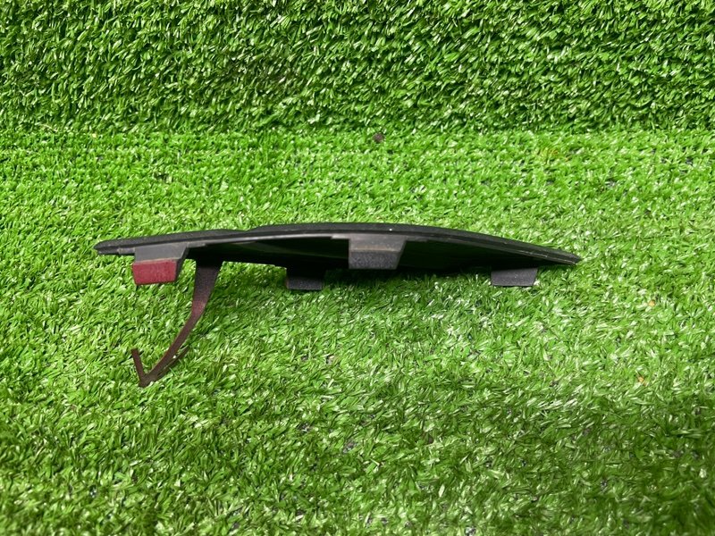 Заглушка буксировочного крюка, 500 рублей, Москва