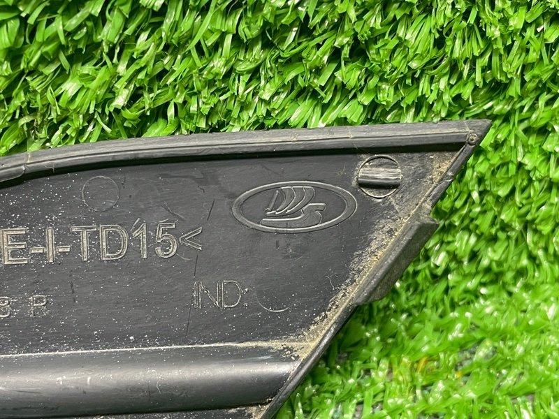 Заглушка буксировочного крюка, 500 рублей, Москва