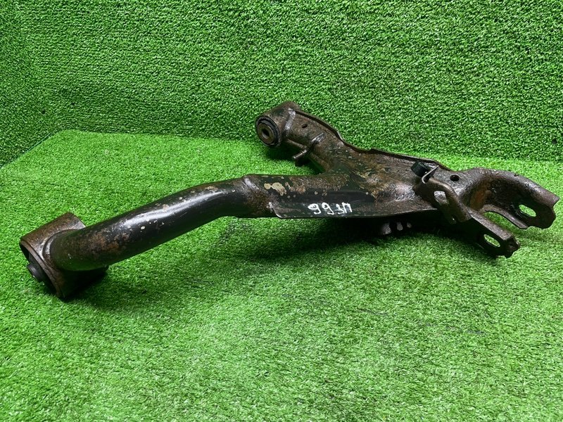 Рычаг задний верхний, 3000 рублей, Москва