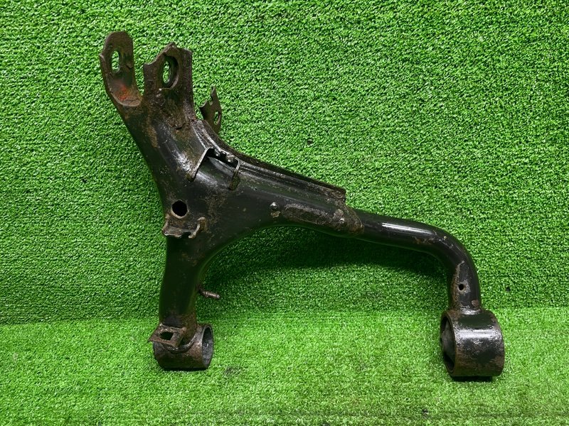 Рычаг задний верхний, 3000 рублей, Москва