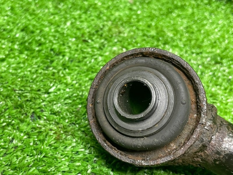 Тяга регулировки развала, 1000 рублей, Москва