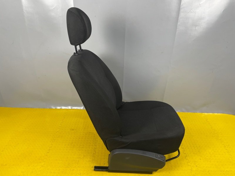 Сиденье переднее правое, 7000 рублей, Москва