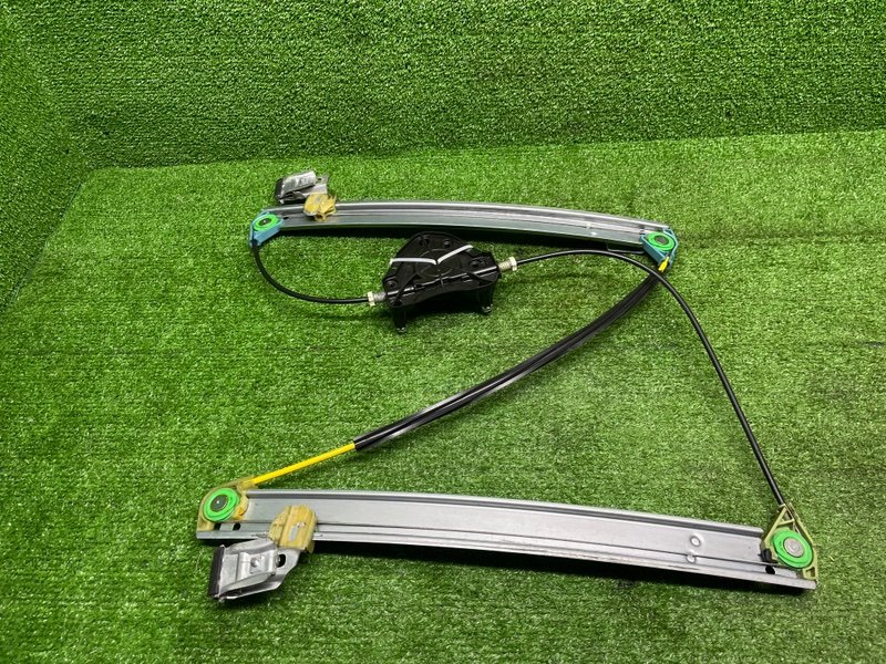 Стеклоподъемник передний, 2000 рублей, Москва