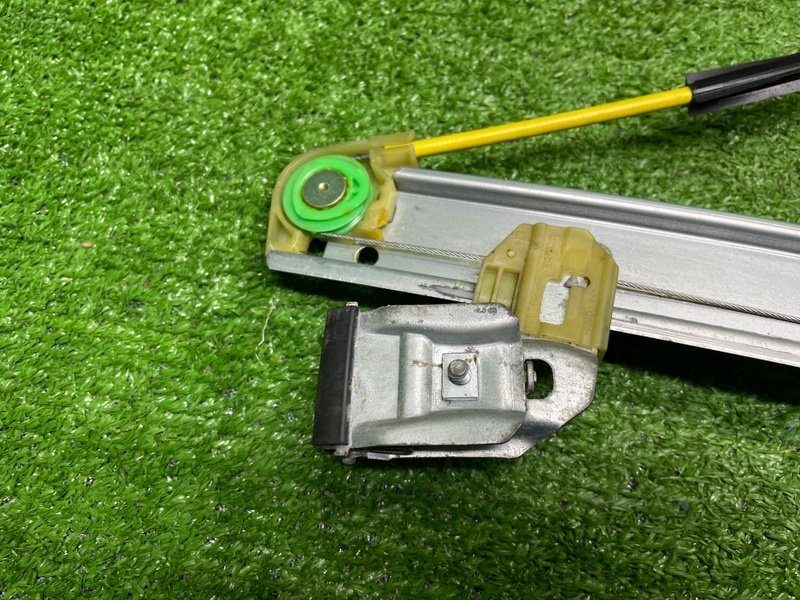 Стеклоподъемник передний, 2000 рублей, Москва