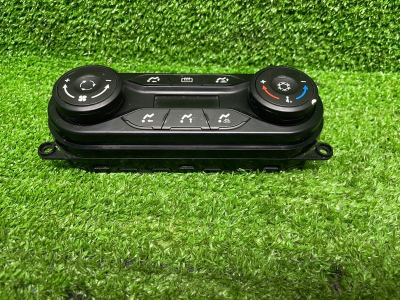 Блок управления отопителем, 6000 рублей, Москва