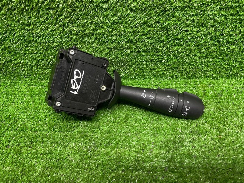 Переключатель стеклоочистителей, 2000 рублей, Москва