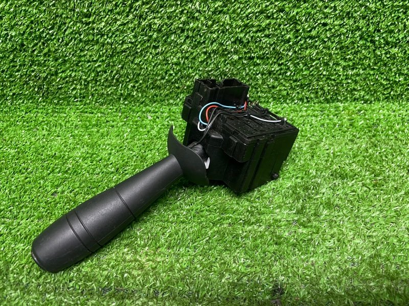 Переключатель стеклоочистителей, 2000 рублей, Москва