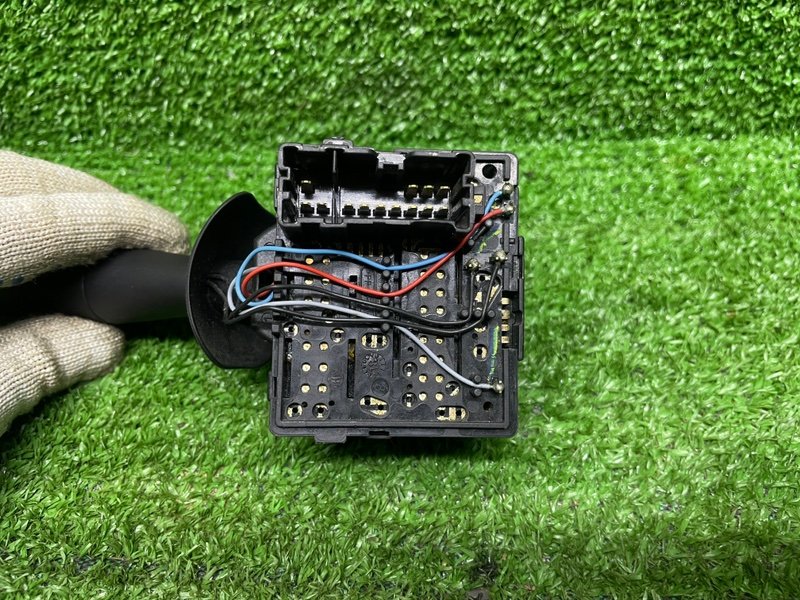 Переключатель стеклоочистителей, 2000 рублей, Москва